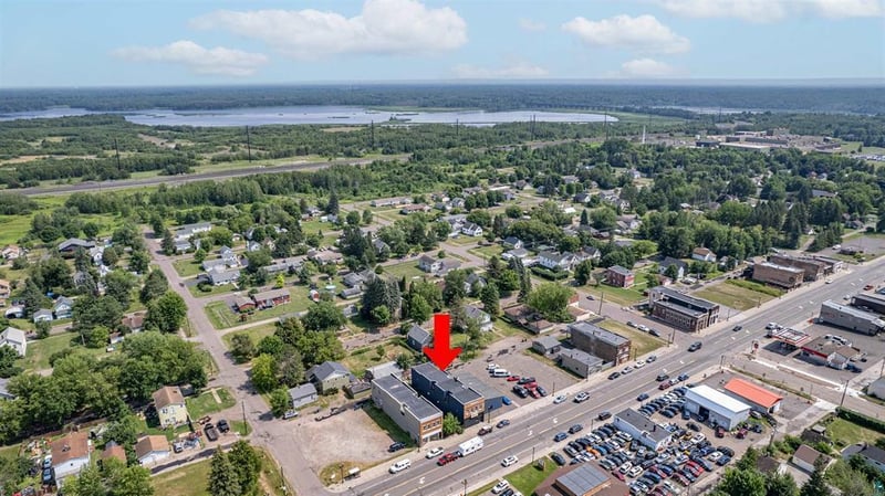 1426 Commonwealth Ave, Duluth, MN 55808