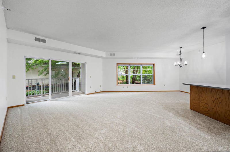 5650 Boone Ave N #120, New Hope, MN 55428