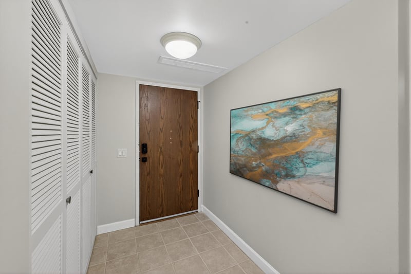 207 5th Ave SW #202, Rochester, MN 55902