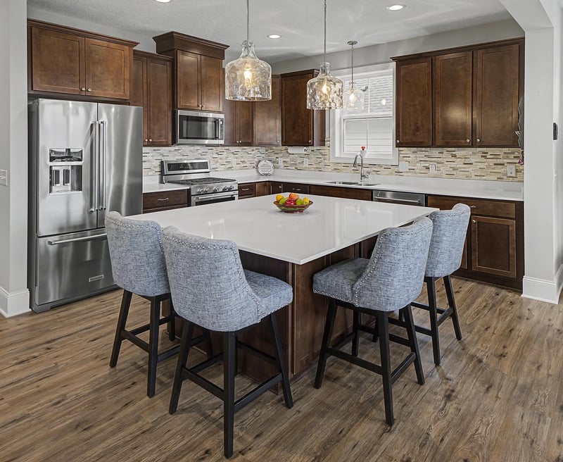 17917 Gresford Ln, Lakeville, MN 55044