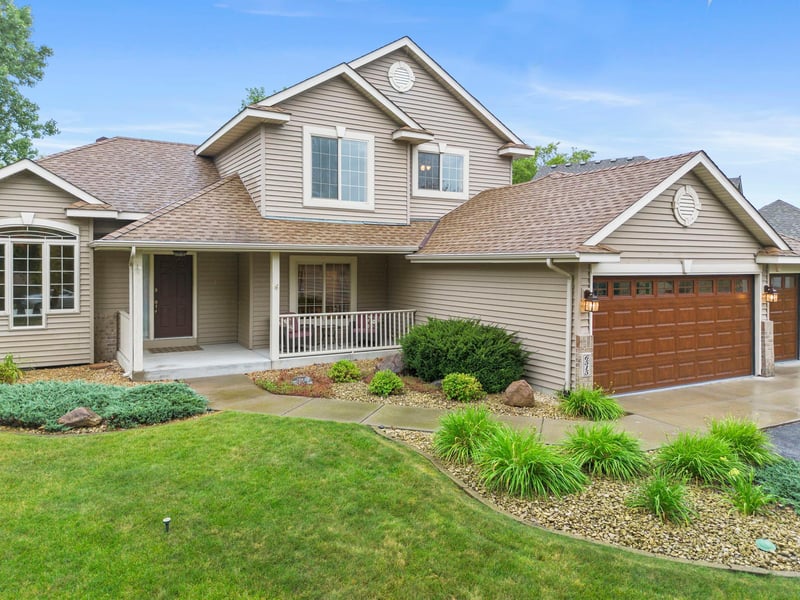 6515 Langer Ln, Lino Lakes, MN 55038