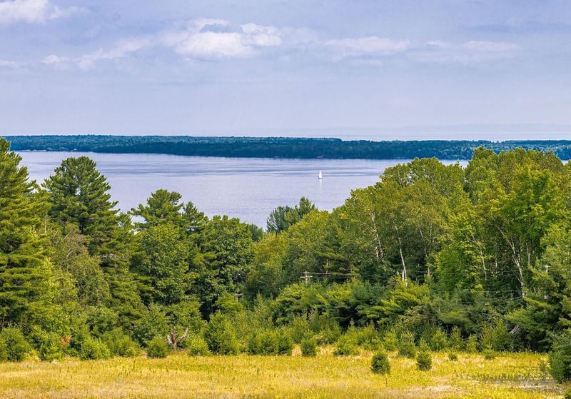 85685 Eightpoint Ln, Bayfield, WI 54814
