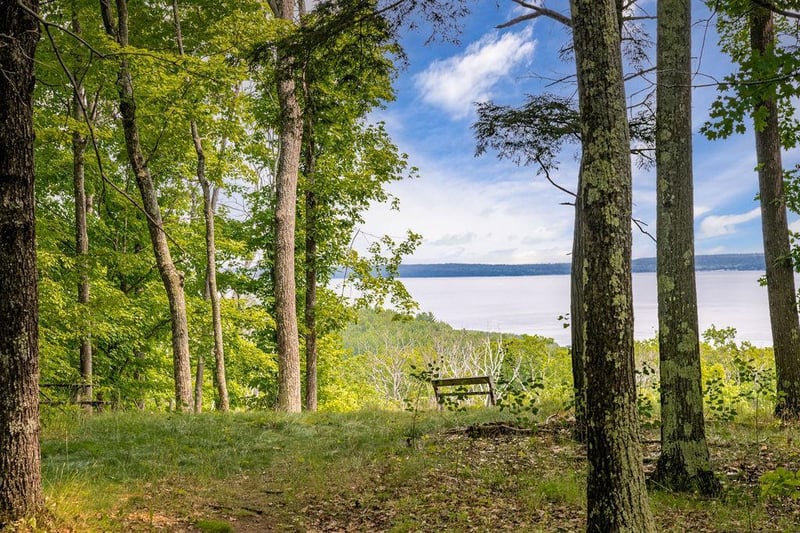 85685 Eightpoint Ln, Bayfield, WI 54814