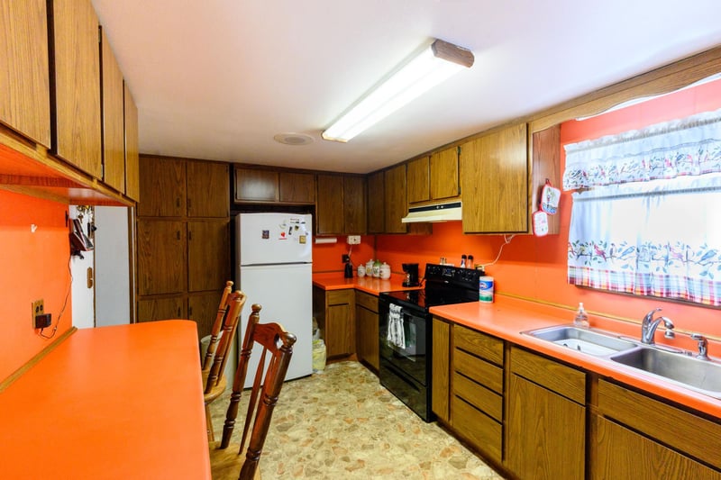 1520 9th St, Eau Claire, WI 54703