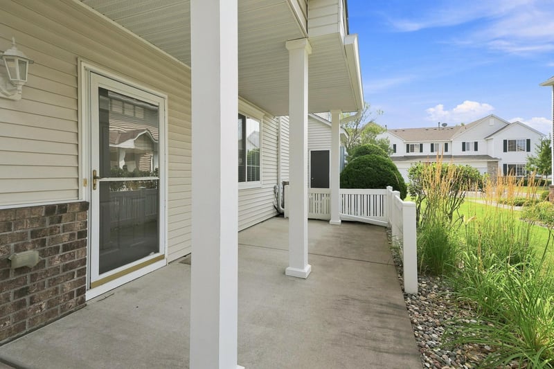 11021 Oak Grove Circle #c, Woodbury, MN 55129