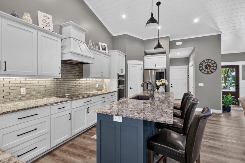 8296 Eagle Ln, Pequot Lakes, MN 56472