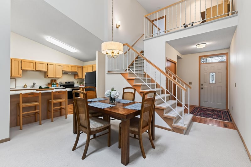 12713 82nd Pl N, Maple Grove, MN 55369