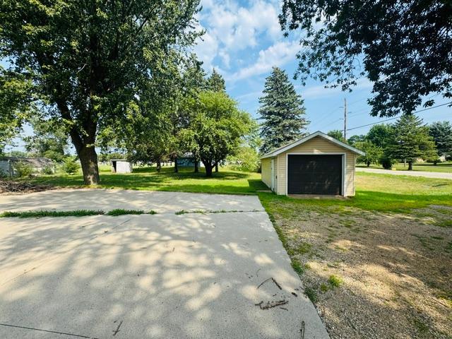 3361 Juniper Ave, Slayton, MN 56172