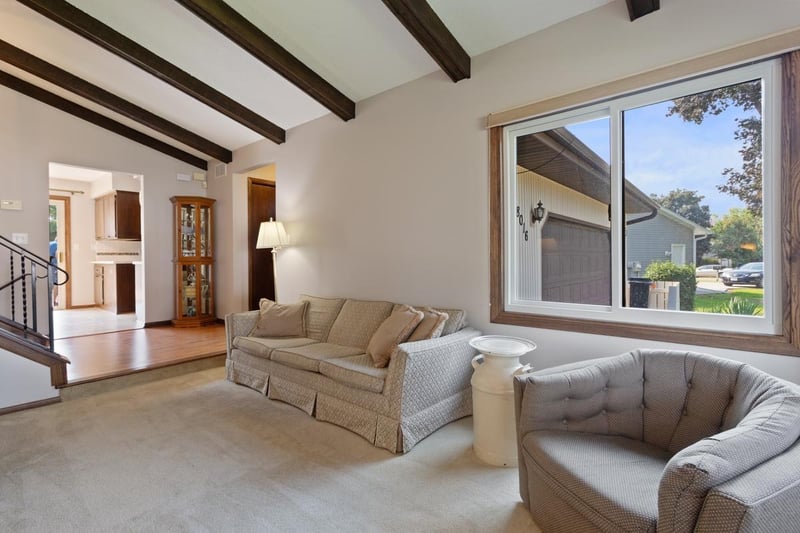 8016 Idaho Cir N, Brooklyn Park, MN 55445