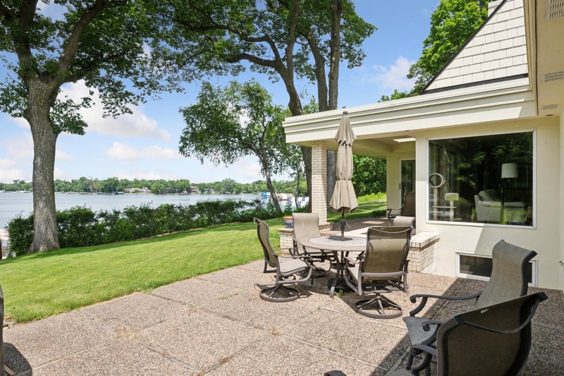 4770 Manitou Rd, Excelsior, MN 55331
