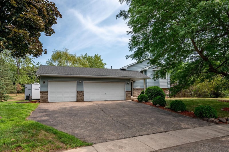 13128 Jenkins Dr, Becker, MN 55308