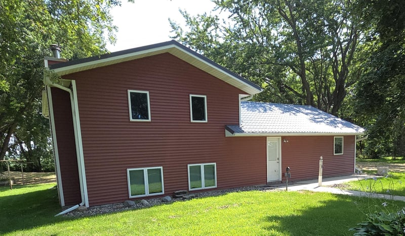 1105 80th St SE, Rochester, MN 55904