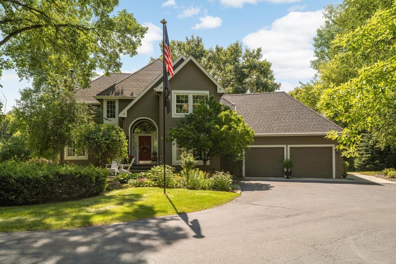 18546 Pheasant Ridge Rd, Prior Lake, MN 55372