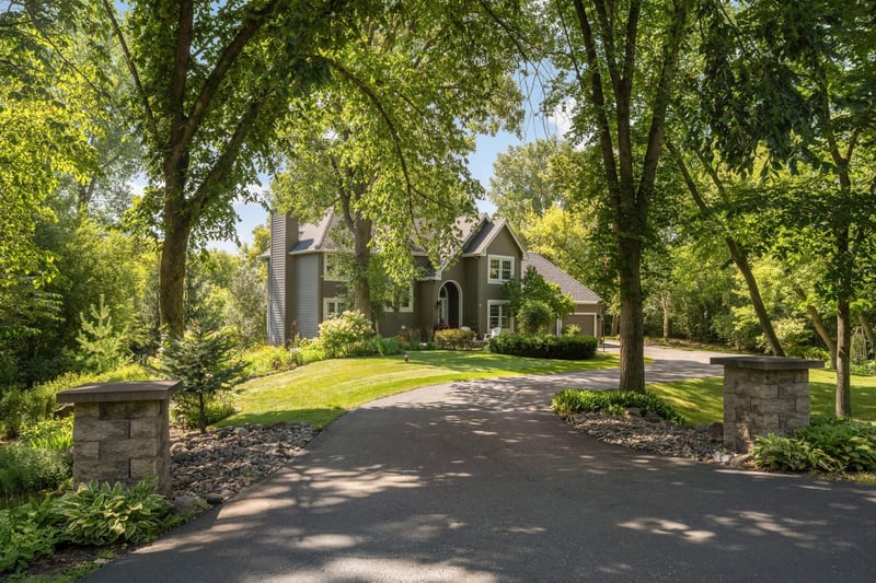 18546 Pheasant Ridge Rd, Prior Lake, MN 55372