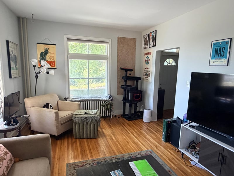 351 Grand Ave, Saint Paul, MN 55102