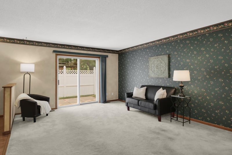 391 Cari Park Ln, Hastings, MN 55033