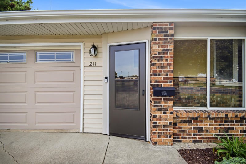 211 4th Ave NW, Blooming Prairie, MN 55917