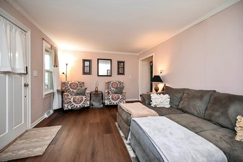 4225 W 7th St, Winona, MN 55987