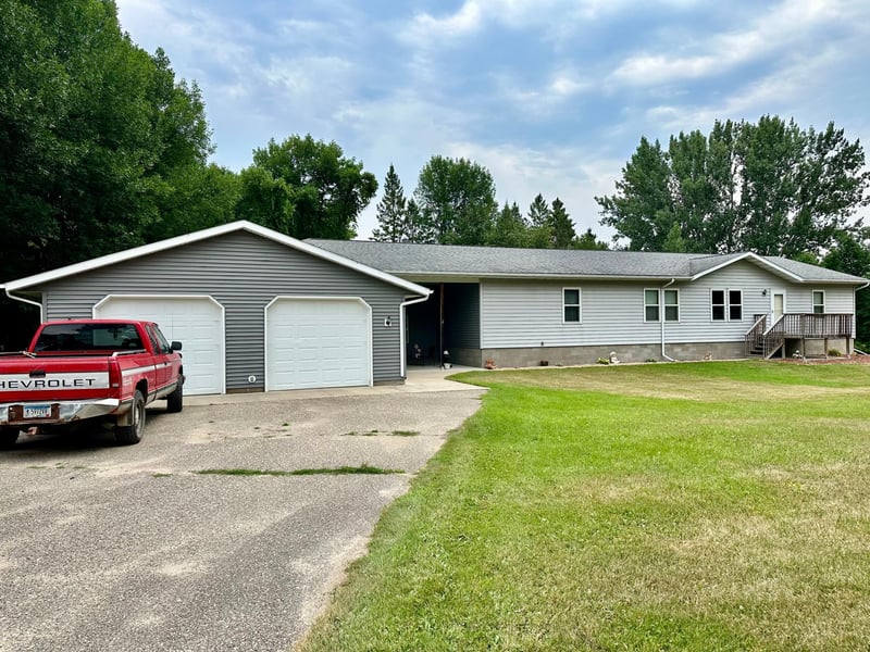 12998 Idlewild Dr NE, Bemidji, MN 56601