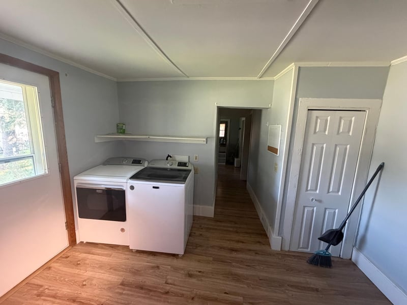 217 E Benton St, Le Roy, MN 55951