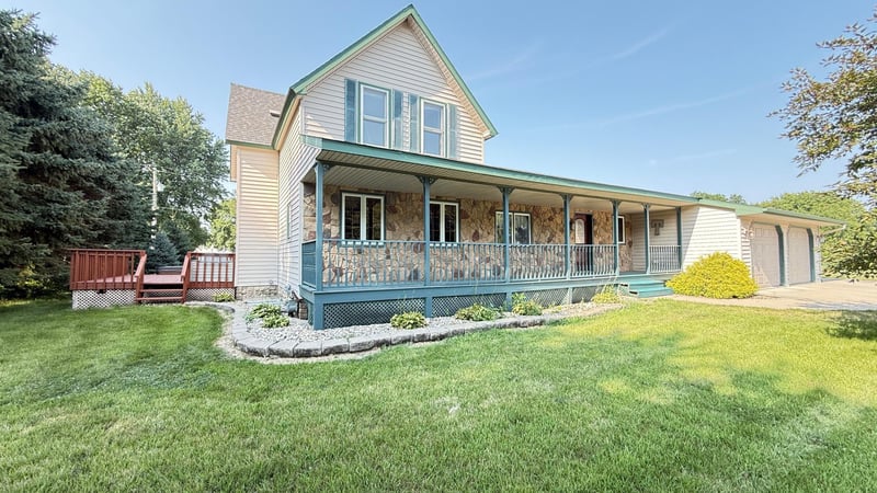 237 E Dahlstrom Ave, Appleton, MN 56208