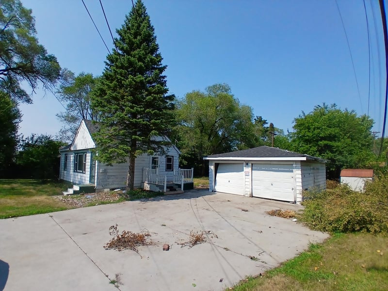 2331 Coon Rapids Blvd NW, Coon Rapids, MN 55433
