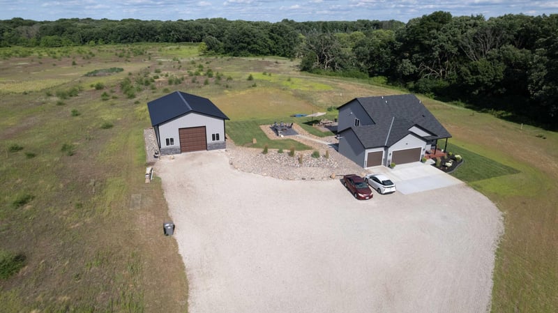 30601 144th St NW, Princeton, MN 55371