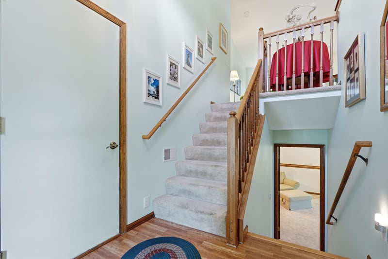 1063 Sunwood Park Ln, Waite Park, MN 56387