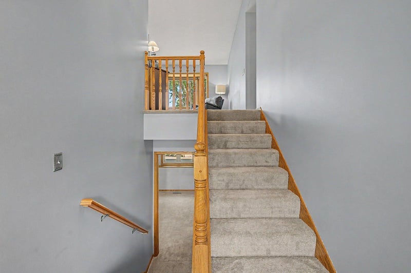 11216 Wisconsin Ave N, Champlin, MN 55316