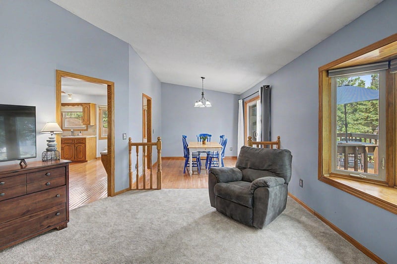 11216 Wisconsin Ave N, Champlin, MN 55316