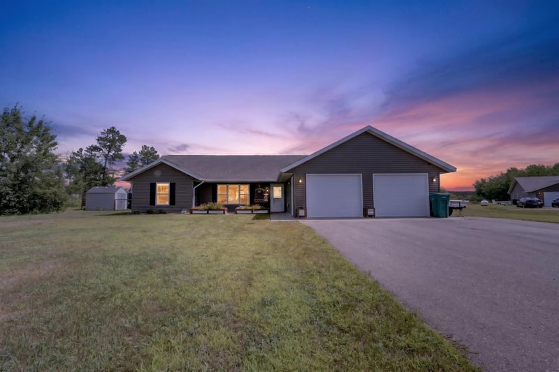 7996 Moidore Dr NW, Bemidji, MN 56601