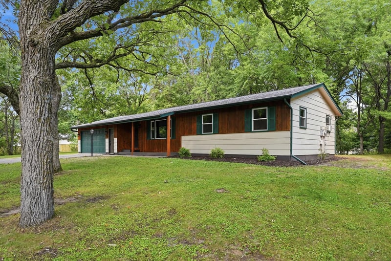 13239 Oakwood Rd, Zimmerman, MN 55398