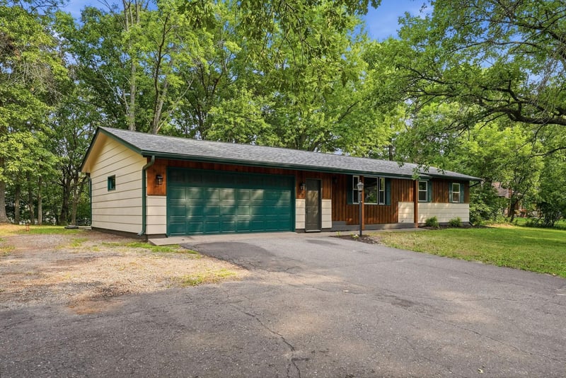 13239 Oakwood Rd, Zimmerman, MN 55398