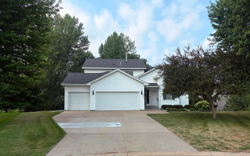 847 Vista Cir, Delano, MN 55328