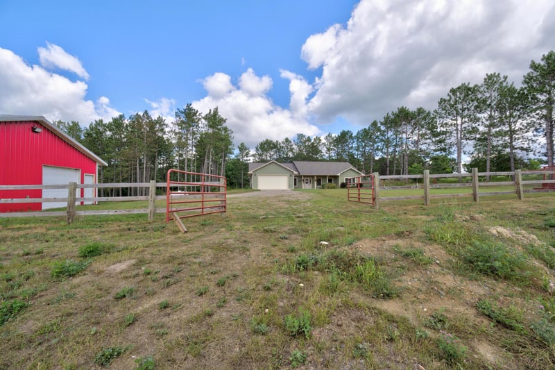 50738 Vinewood Trl, Bemidji, MN 56601