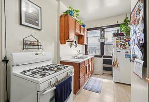 2720 Grand Ave S, Minneapolis, MN 55408