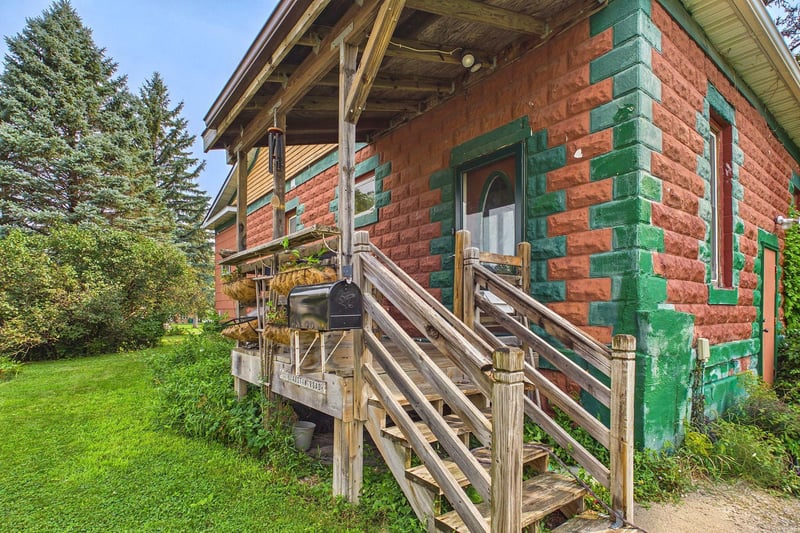 1116 Austin Rd, Owatonna, MN 55060