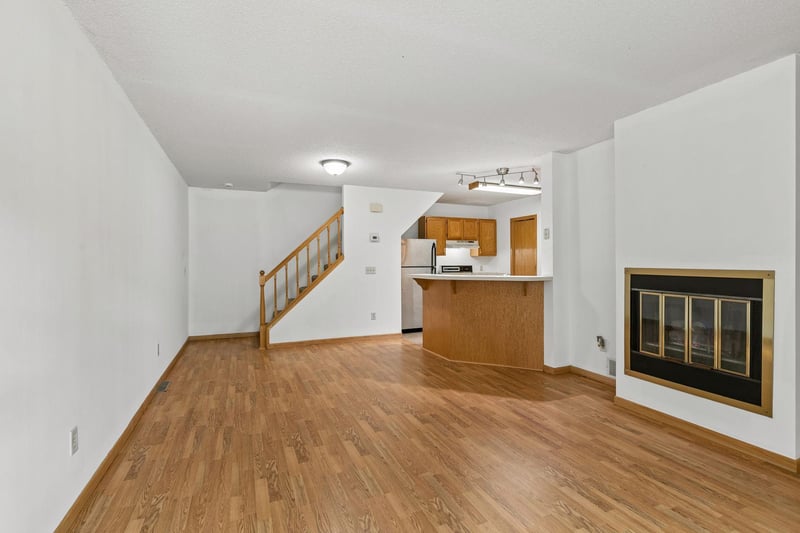 10045 Russell Ave N #10, Brooklyn Park, MN 55444