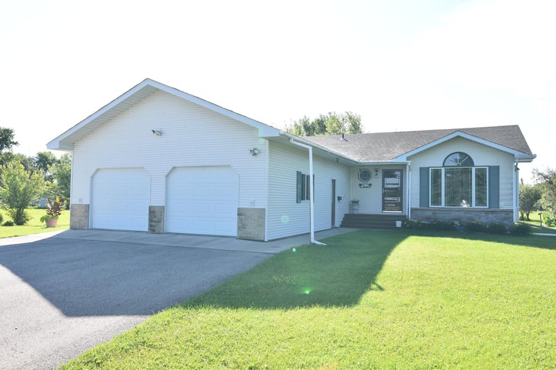 220 4th Ave SW, Baudette, MN 56623