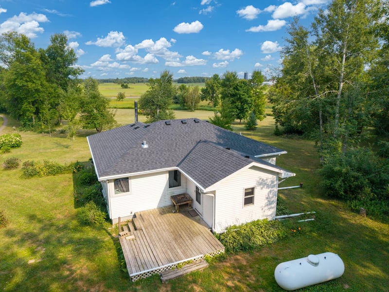 2225 Naples St, Mora, MN 55051