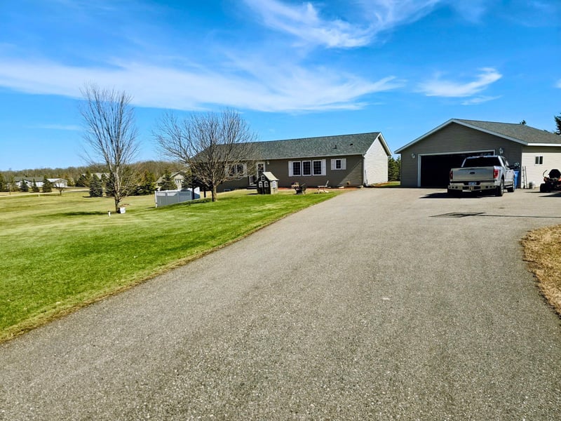 2257 Long Lake Rd, Detroit Lakes, MN 56501