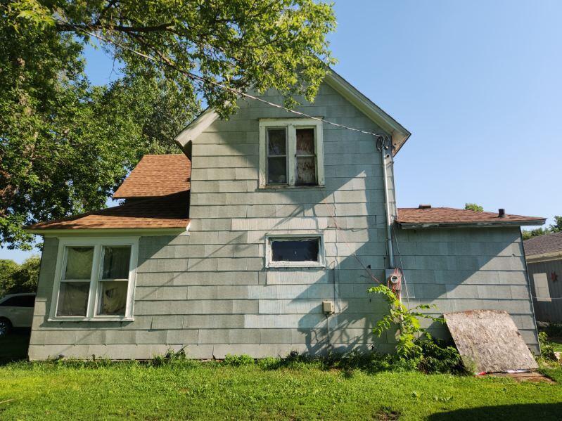 8765 8th Ave, New Auburn, MN 55336