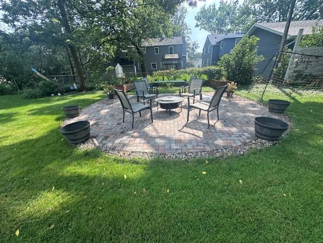 1102 10th St NW, Austin, MN 55912
