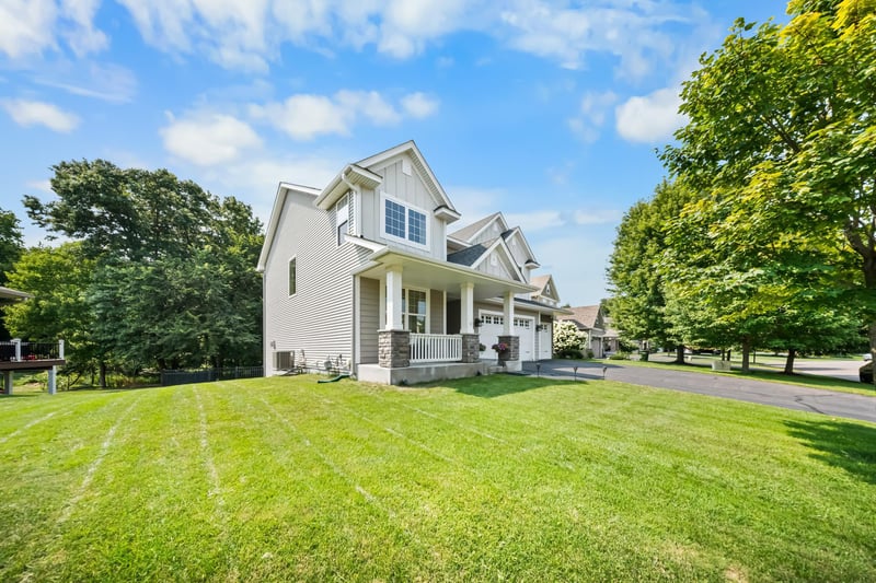 12624 Xylite St NE, Blaine, MN 55449