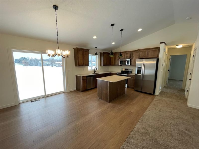 3423 Maple Dr S, Cambridge, MN 55008