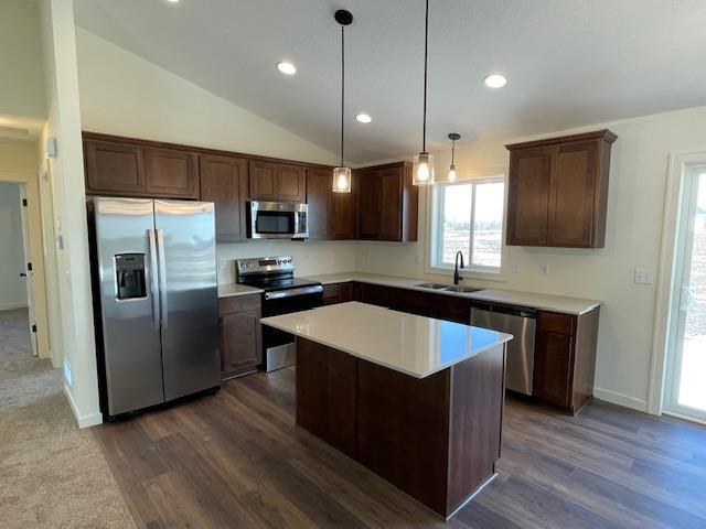 3423 Maple Dr S, Cambridge, MN 55008