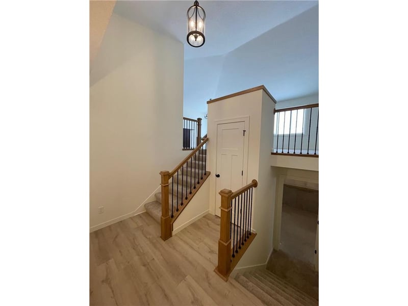 1463 34th Ave SW, Cambridge, MN 55008
