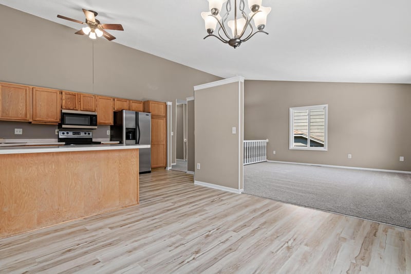 7432 Vinewood Ln N, Maple Grove, MN 55311