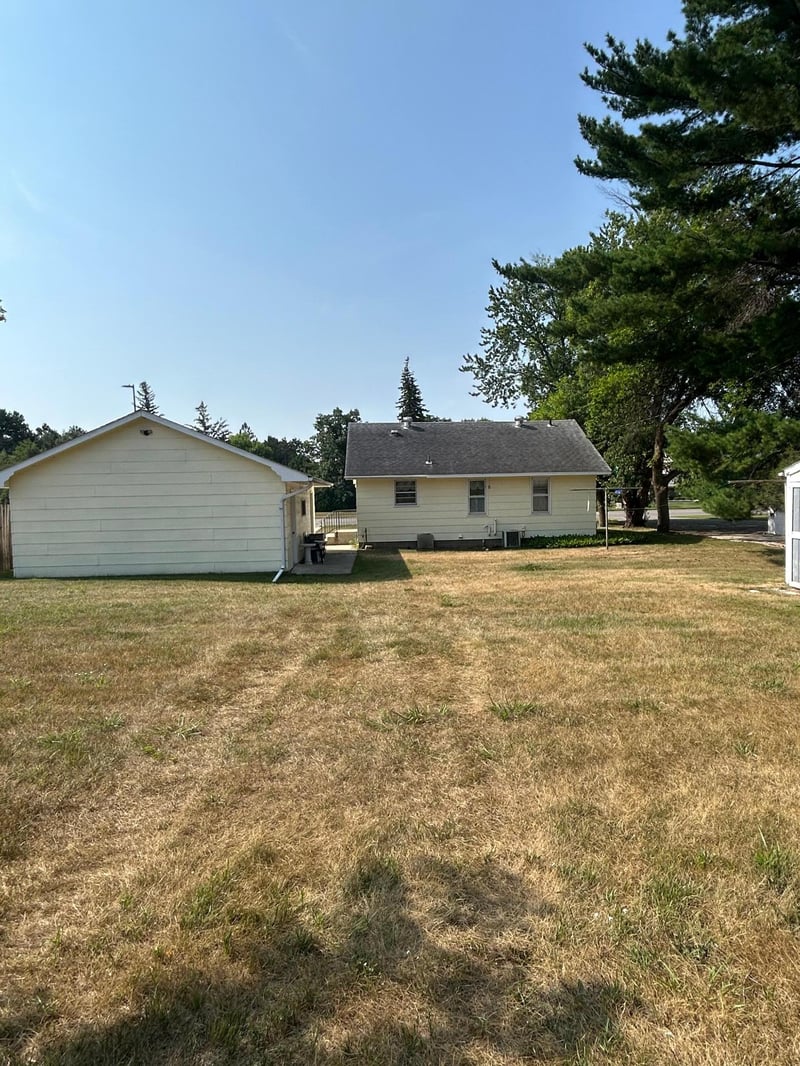 1207 1st St E, Park Rapids, MN 56470