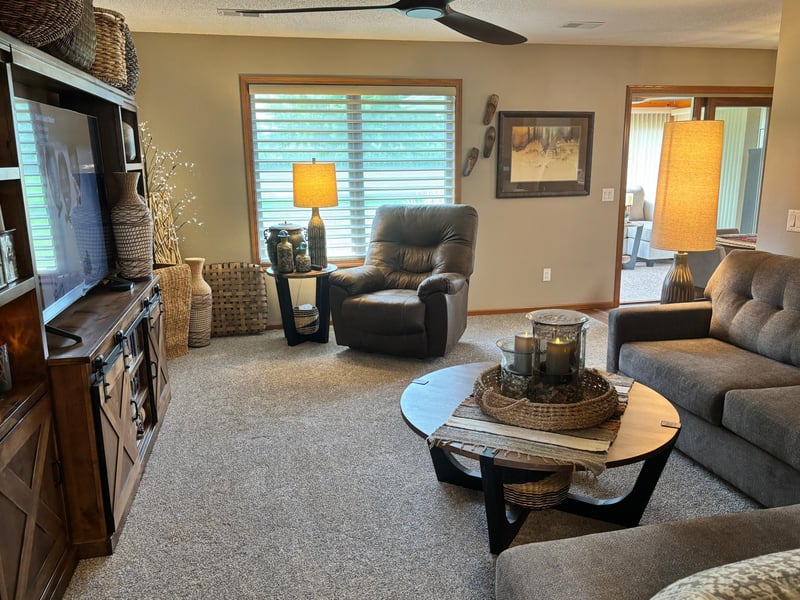 1620 Blue Jay Blvd, Fairmont, MN 56031